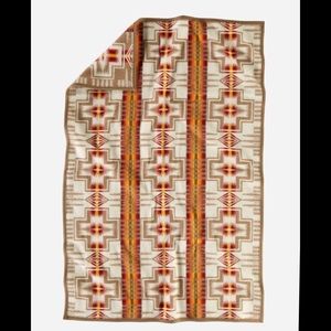 Brand New Pendleton Harding Throw